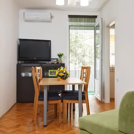 Appartamento Apartman Kustre